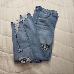 Women’s AE jeans 16